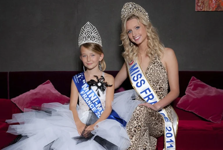 Should Child Beauty Pageants Be Banned?